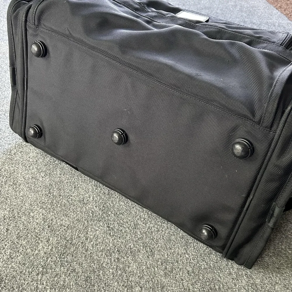 TUMI Duffle Bag Black Nylon Weekender Travel Carry On Soft Case Men Shoulder Bag